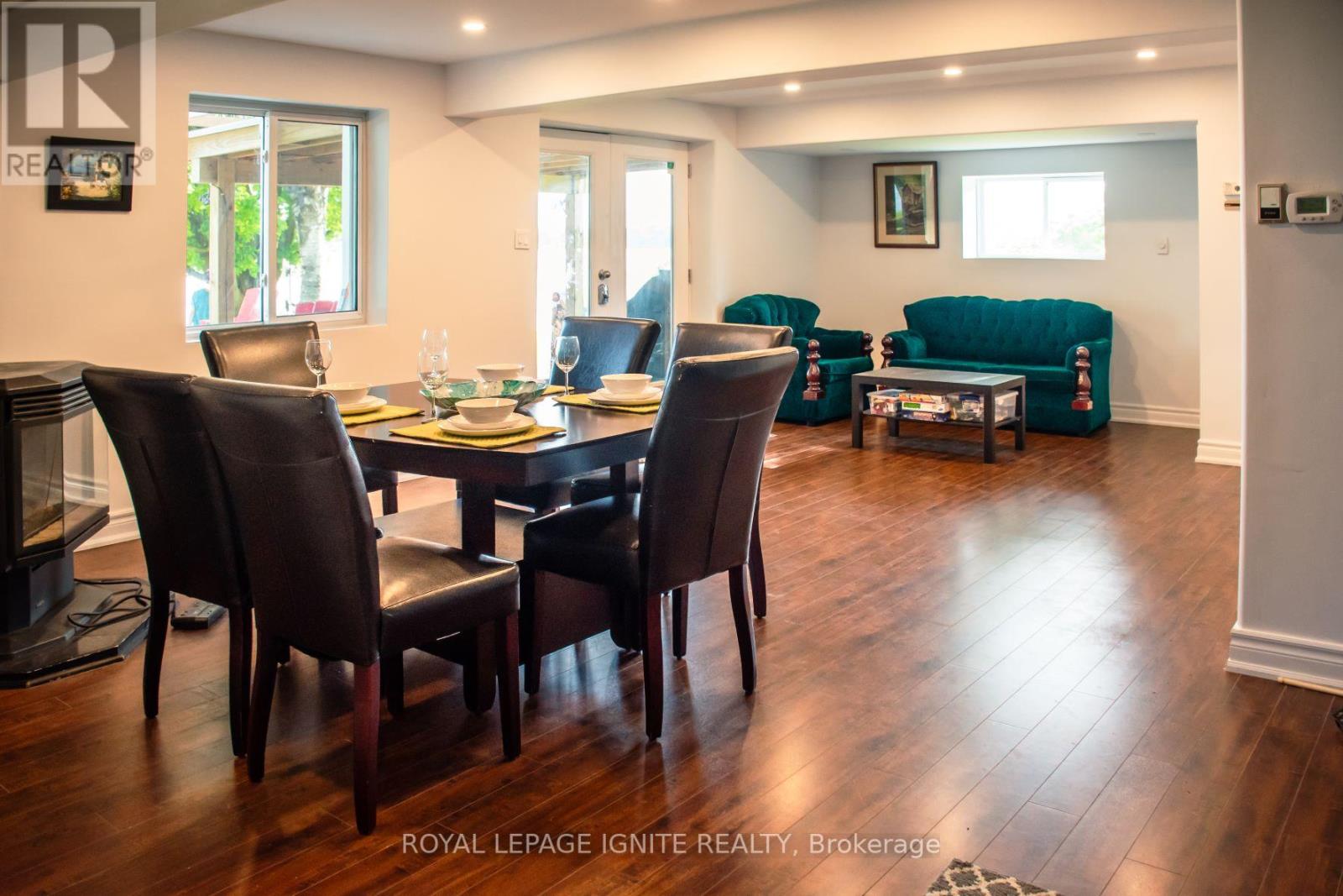 67 OAKDENE CRES