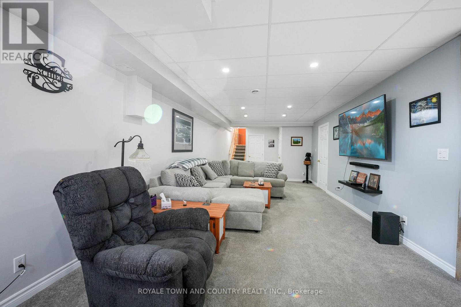 386 PENIEL RD