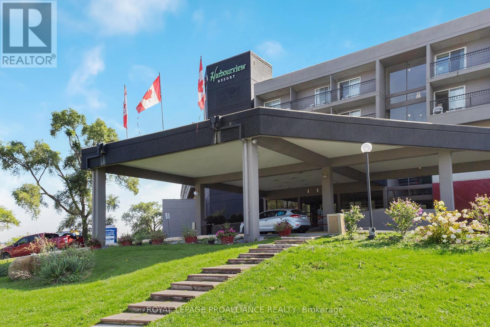 #104 -11 BAY BRIDGE RD, #104