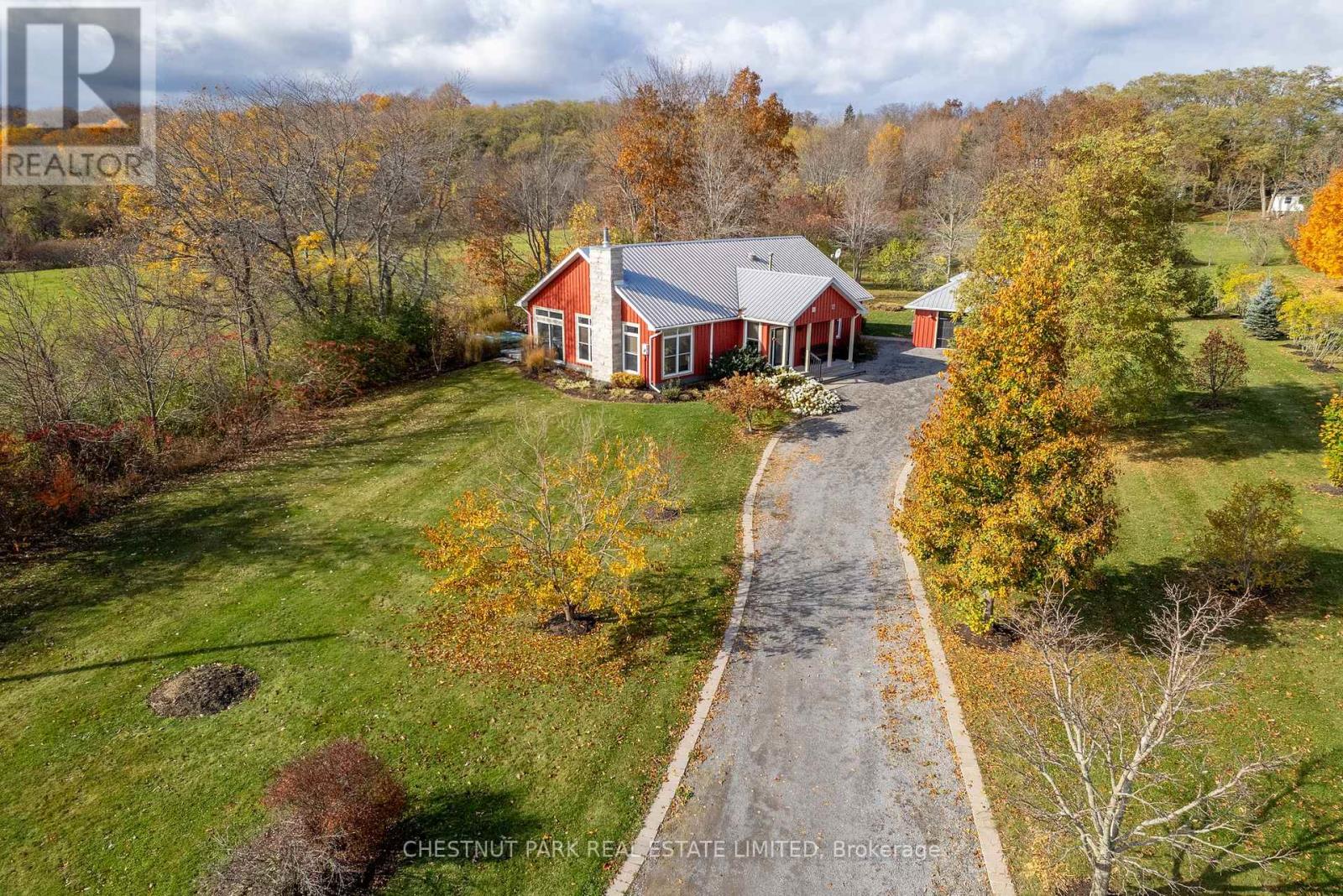96 SMITHS BAY AVE