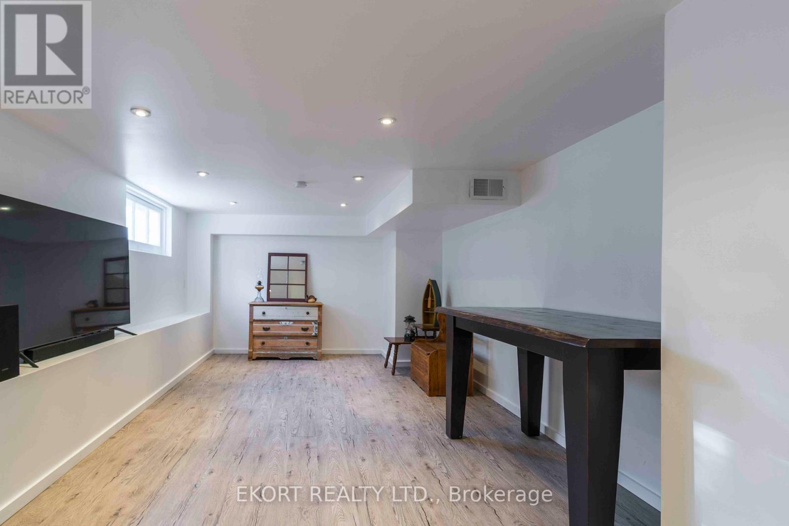 149 HASTINGS DR