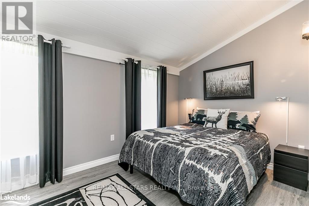 4945 MUSKOKA 117 RD
