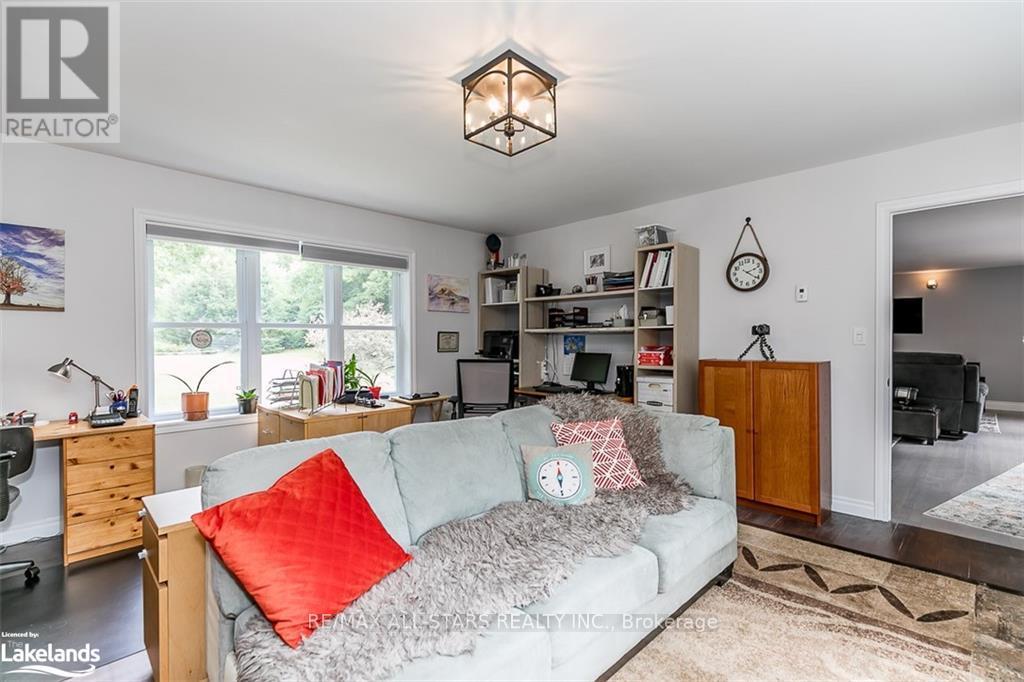 4945 MUSKOKA 117 RD