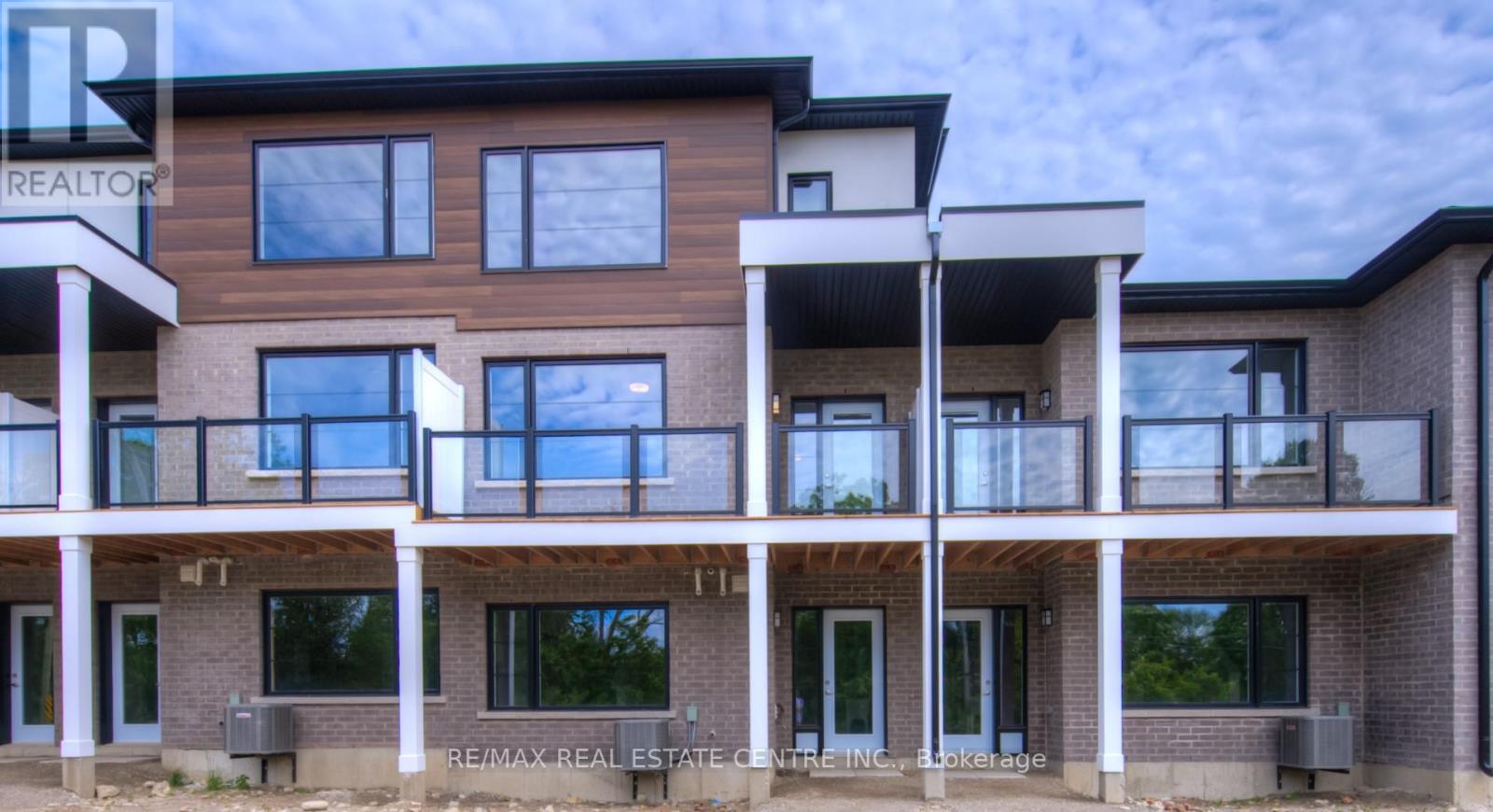 #6 -350 RIVER RD, #6
