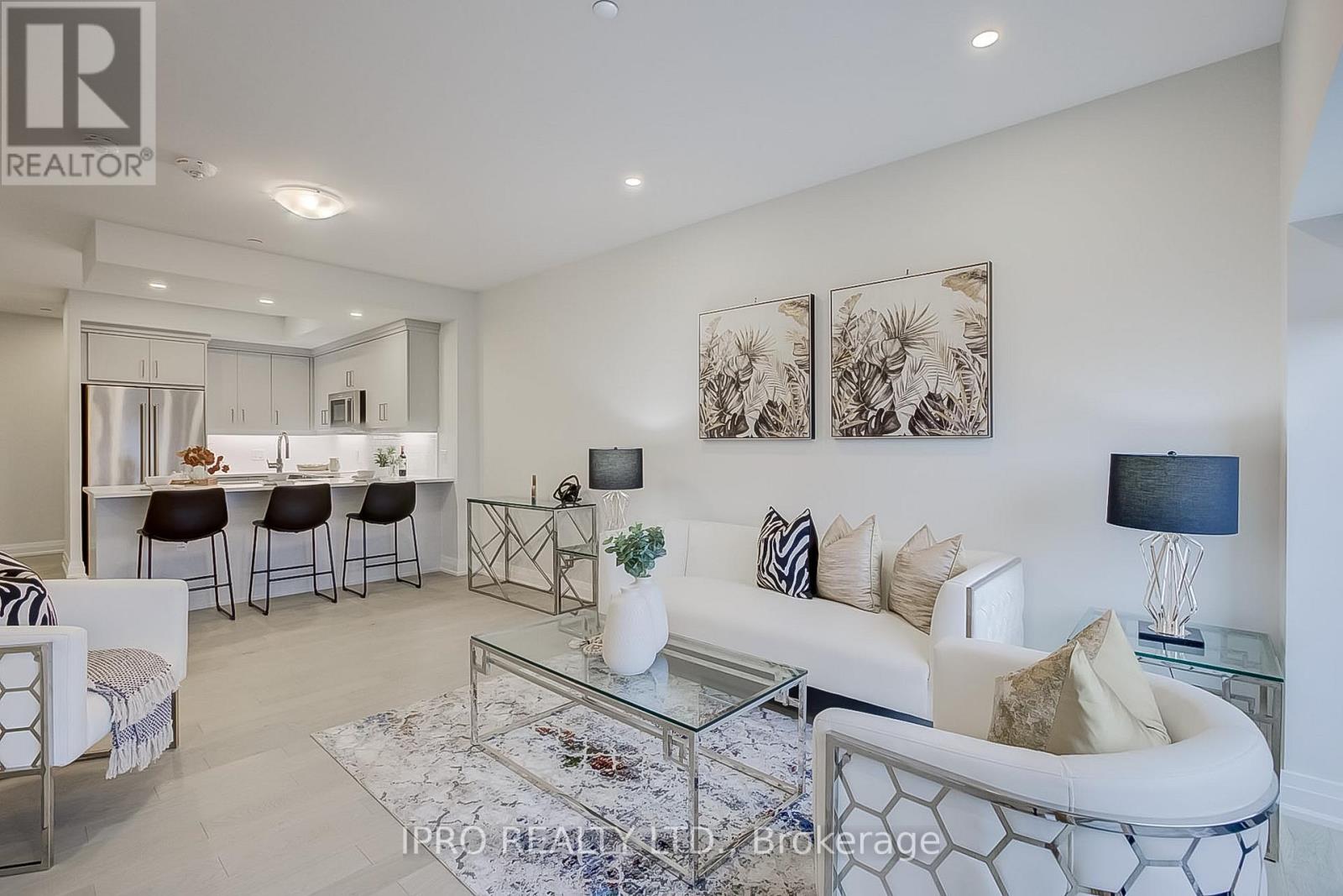 #511 -71 WYNDHAM ST S, #511