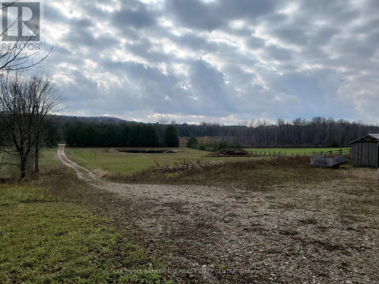 PT LT24 SIDEROAD 8