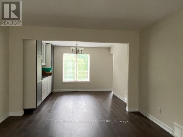 37 BEECHFERN DR