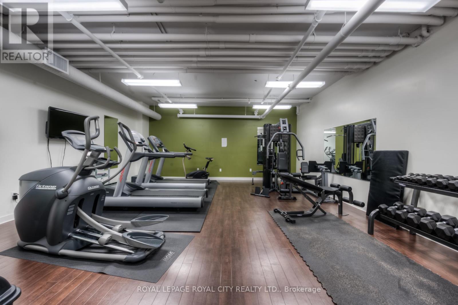 #303 -191 KING ST S, #303