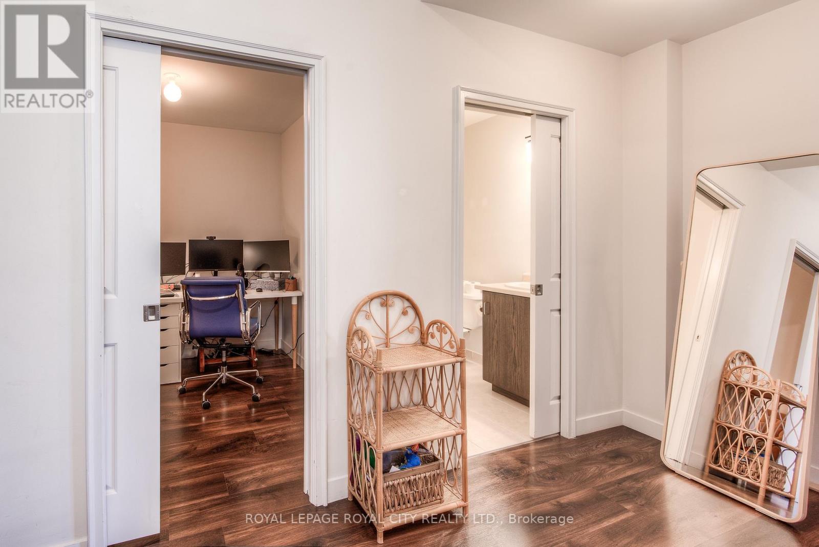 #303 -191 KING ST S, #303