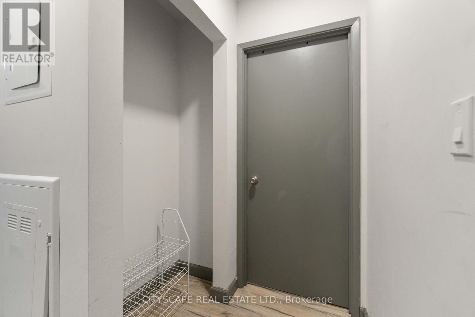 #212 -258B SUNVIEW ST, #212