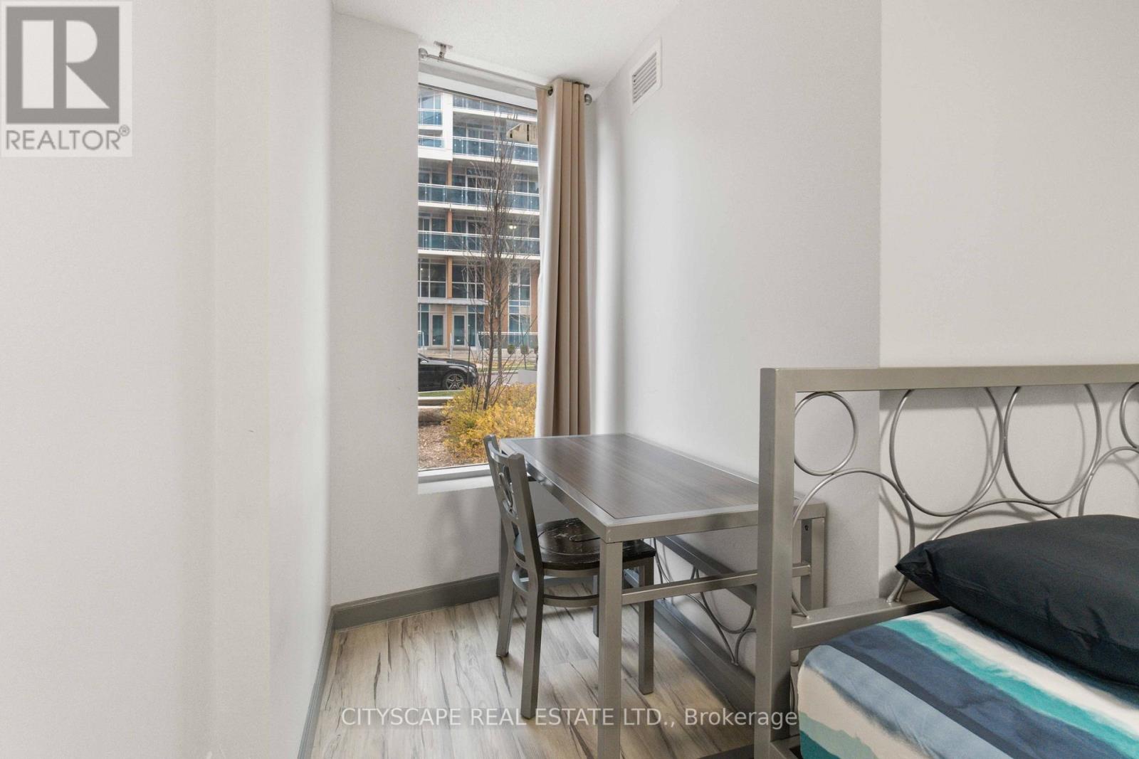 #212 -258B SUNVIEW ST, #212