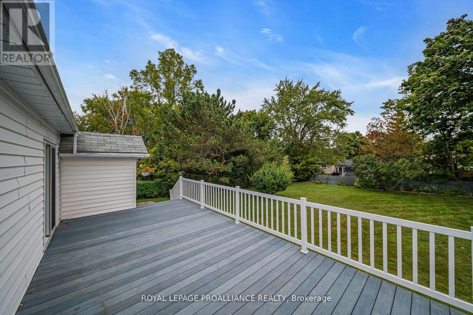 39 MEADE ST