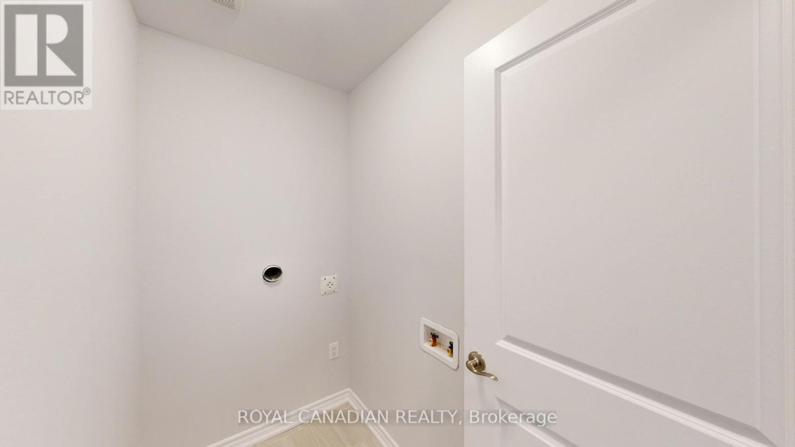 ##5 -290 EQUESTRIAN WAY, ##5