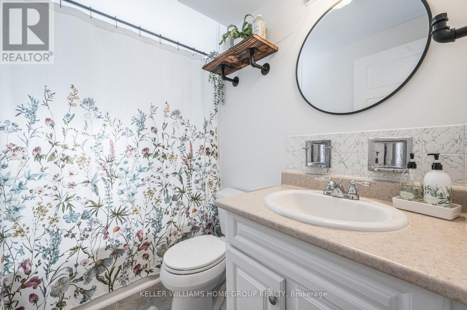 42 DANIEL AVE