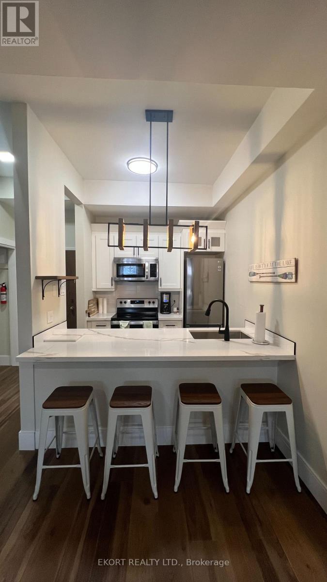 #3 -254 MAIN ST, #3