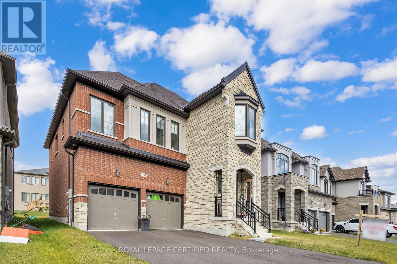 1287 UPPER THAMES DR
