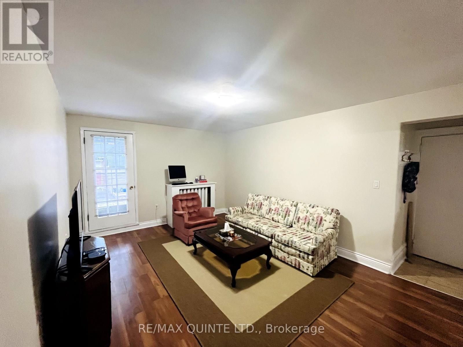#2 -80 BRIDGE ST W, #2