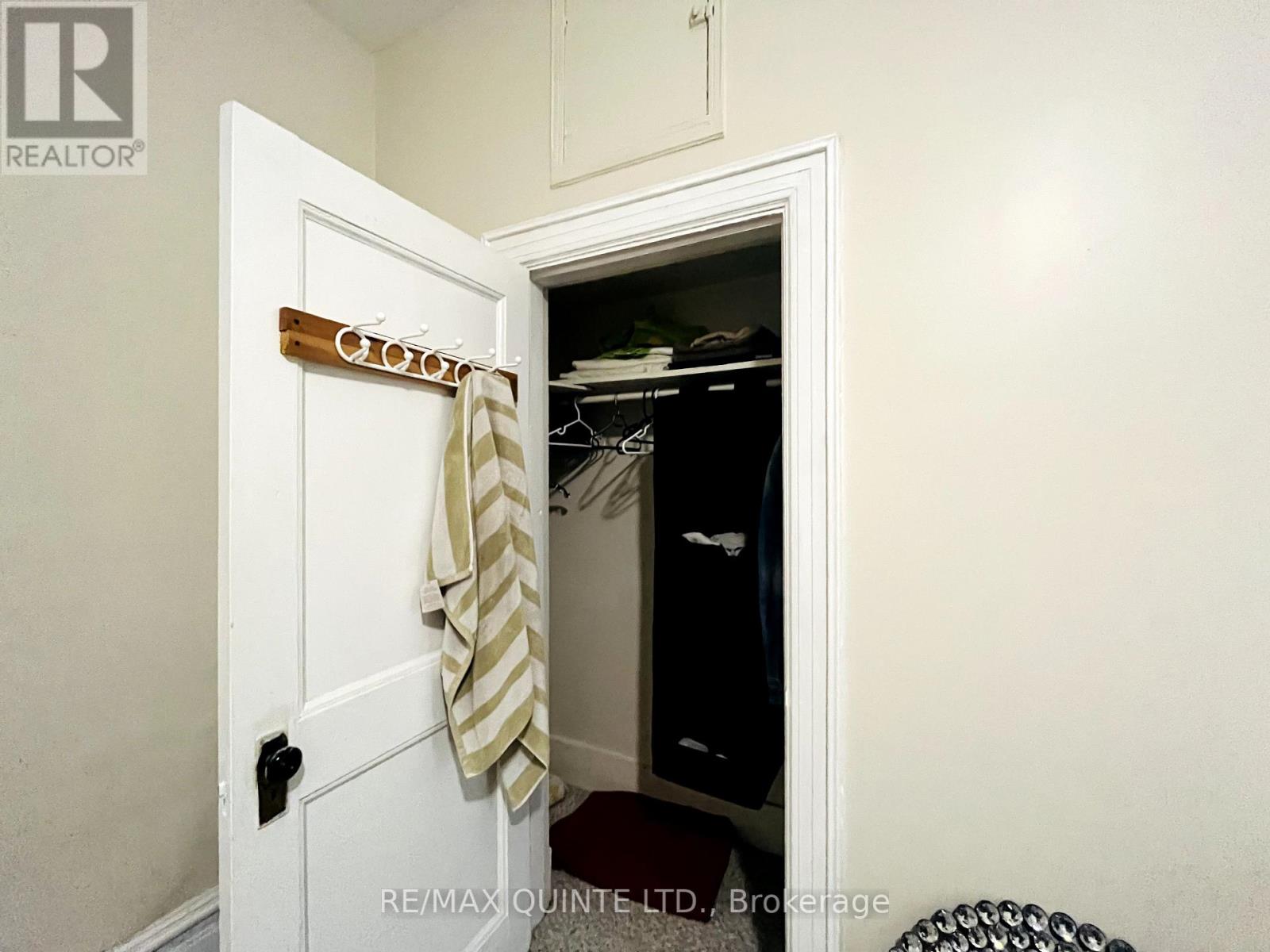 #2 -80 BRIDGE ST W, #2