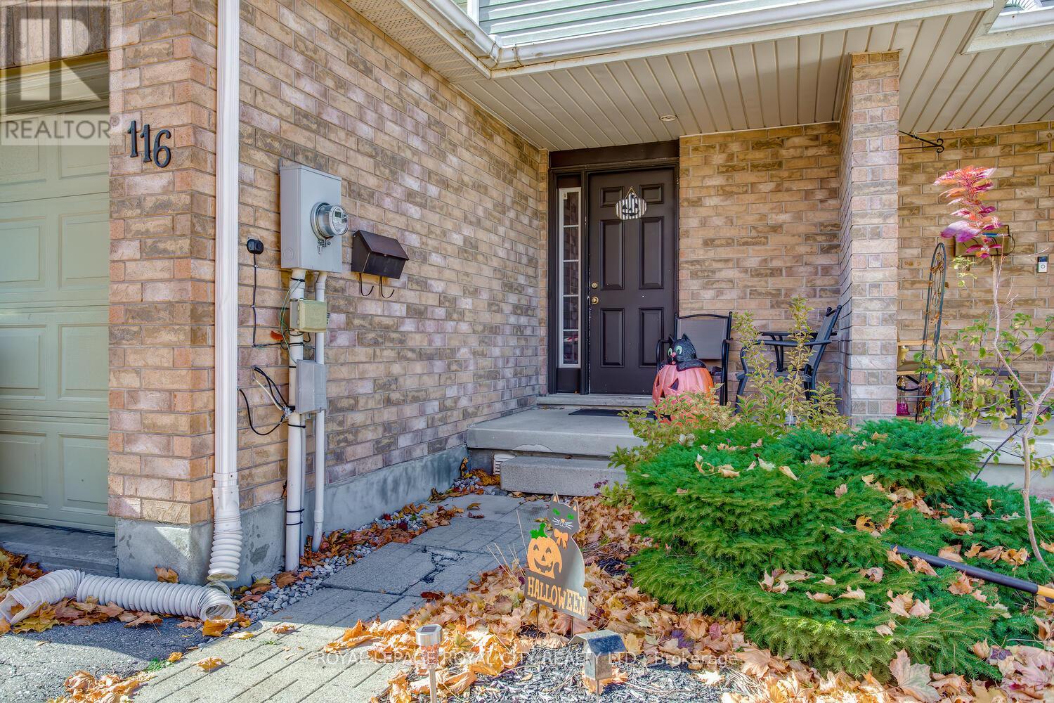 116 CHESTERTON LANE