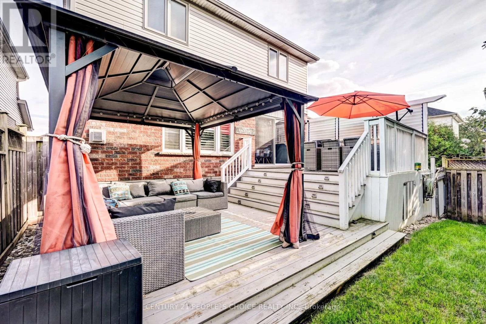 52 GREY OAK DR