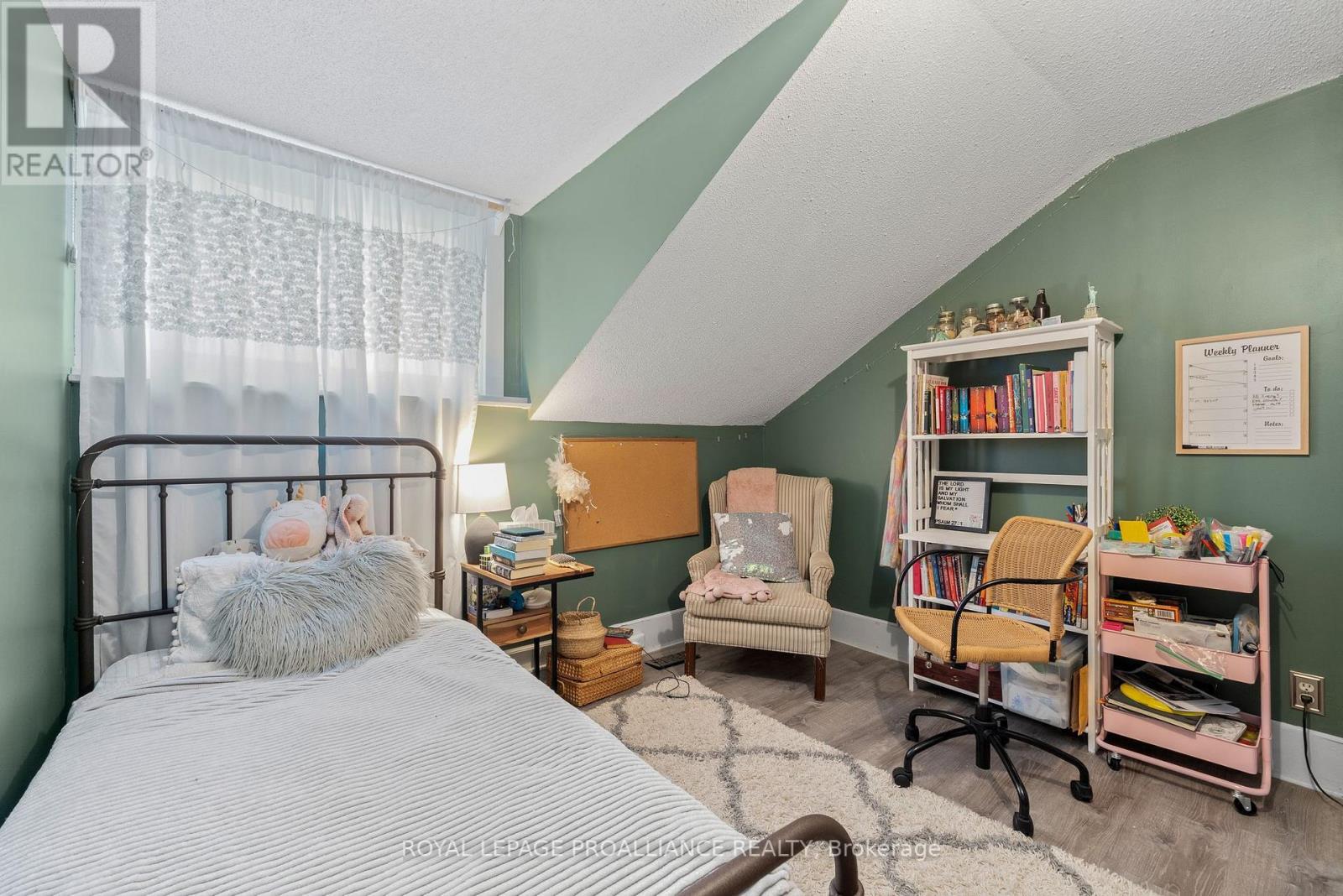 543 BLESSINGTON RD