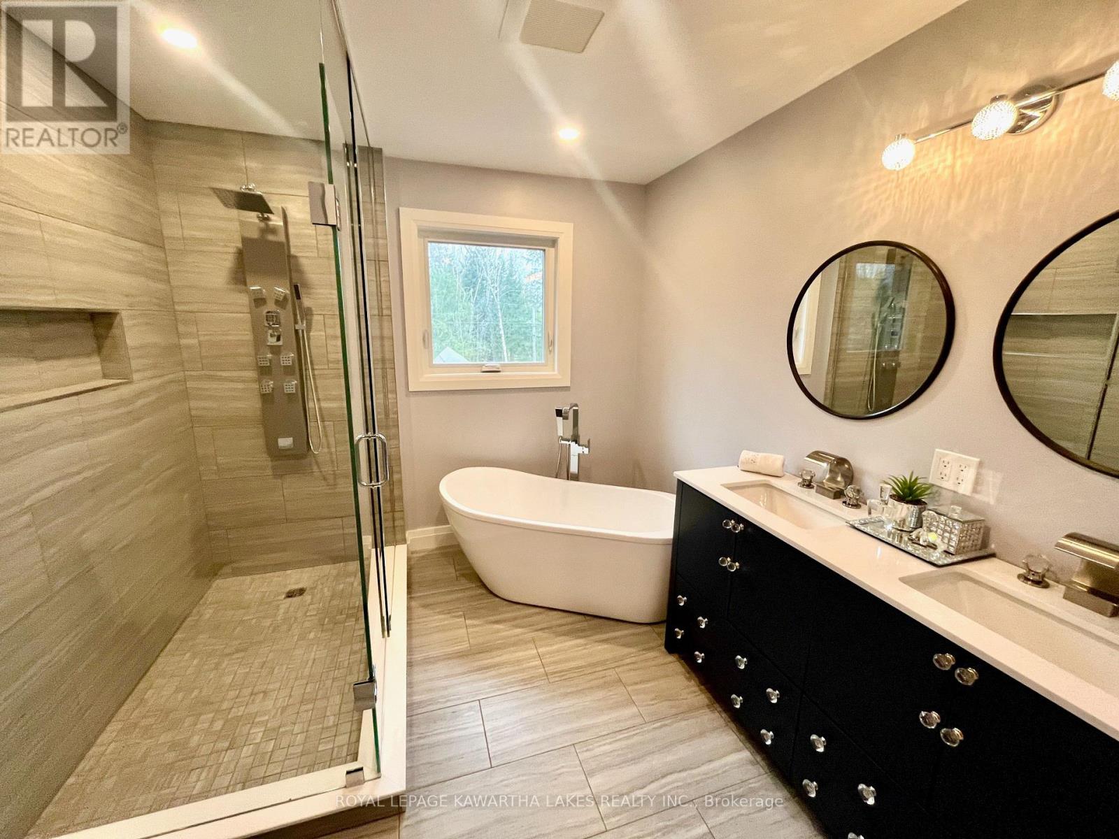 161 STURGEON GLEN RD