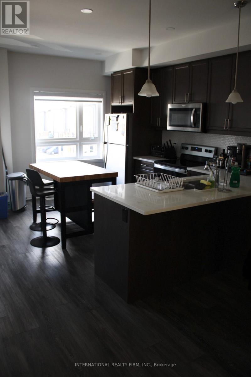 #21 -51 SPARROW AVE