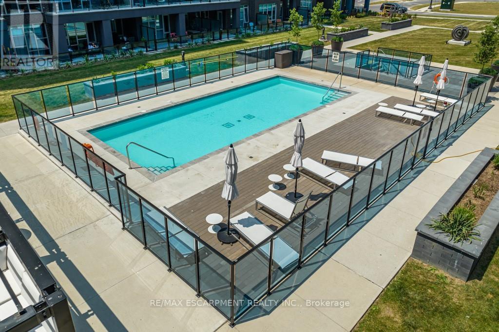 #118 -16 CONCORD PL S, #118
