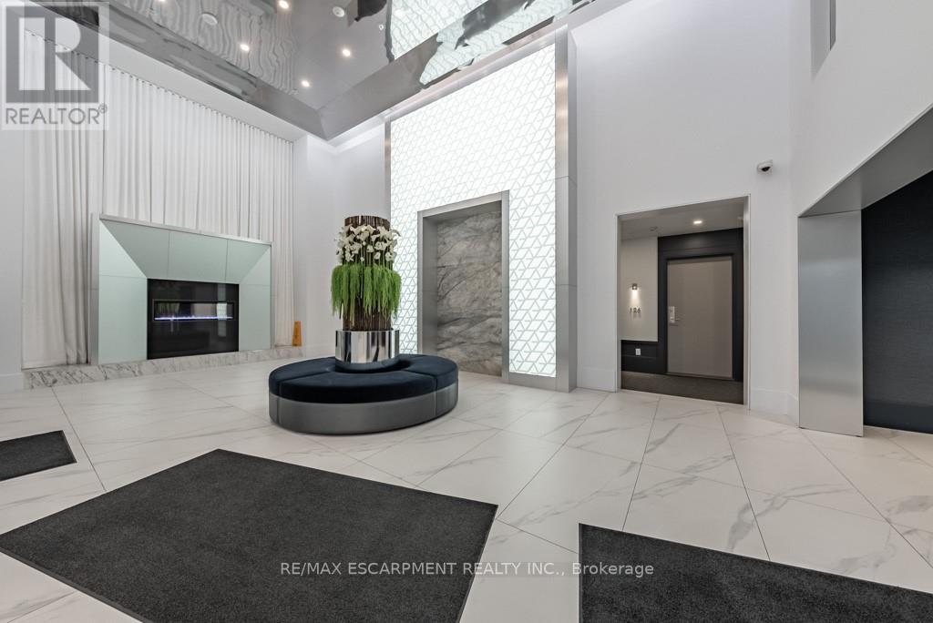 #118 -16 CONCORD PL S, #118