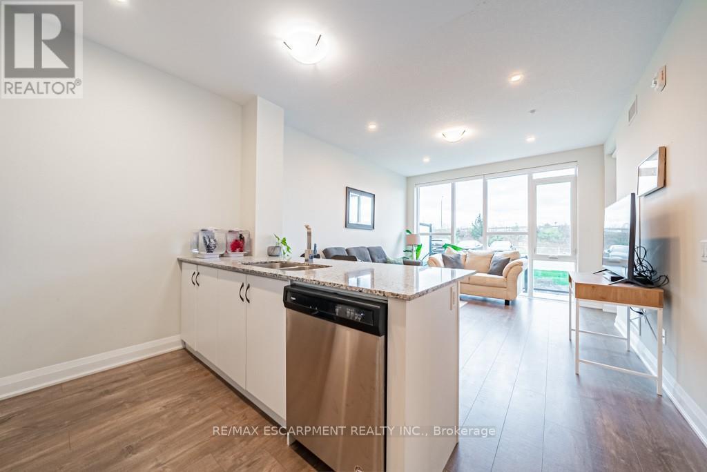 #118 -16 CONCORD PL S, #118