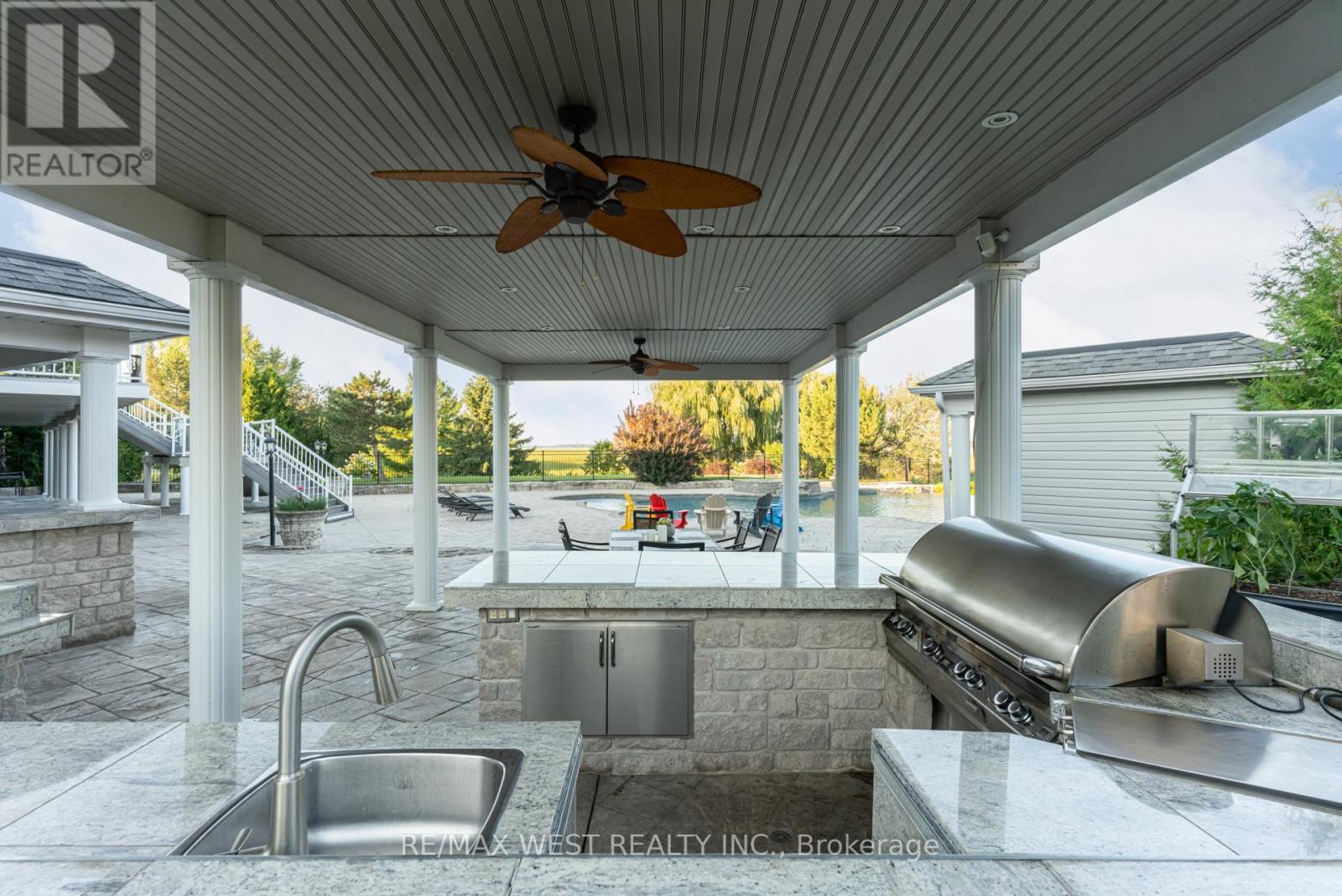 31 WISPI SHORE RD
