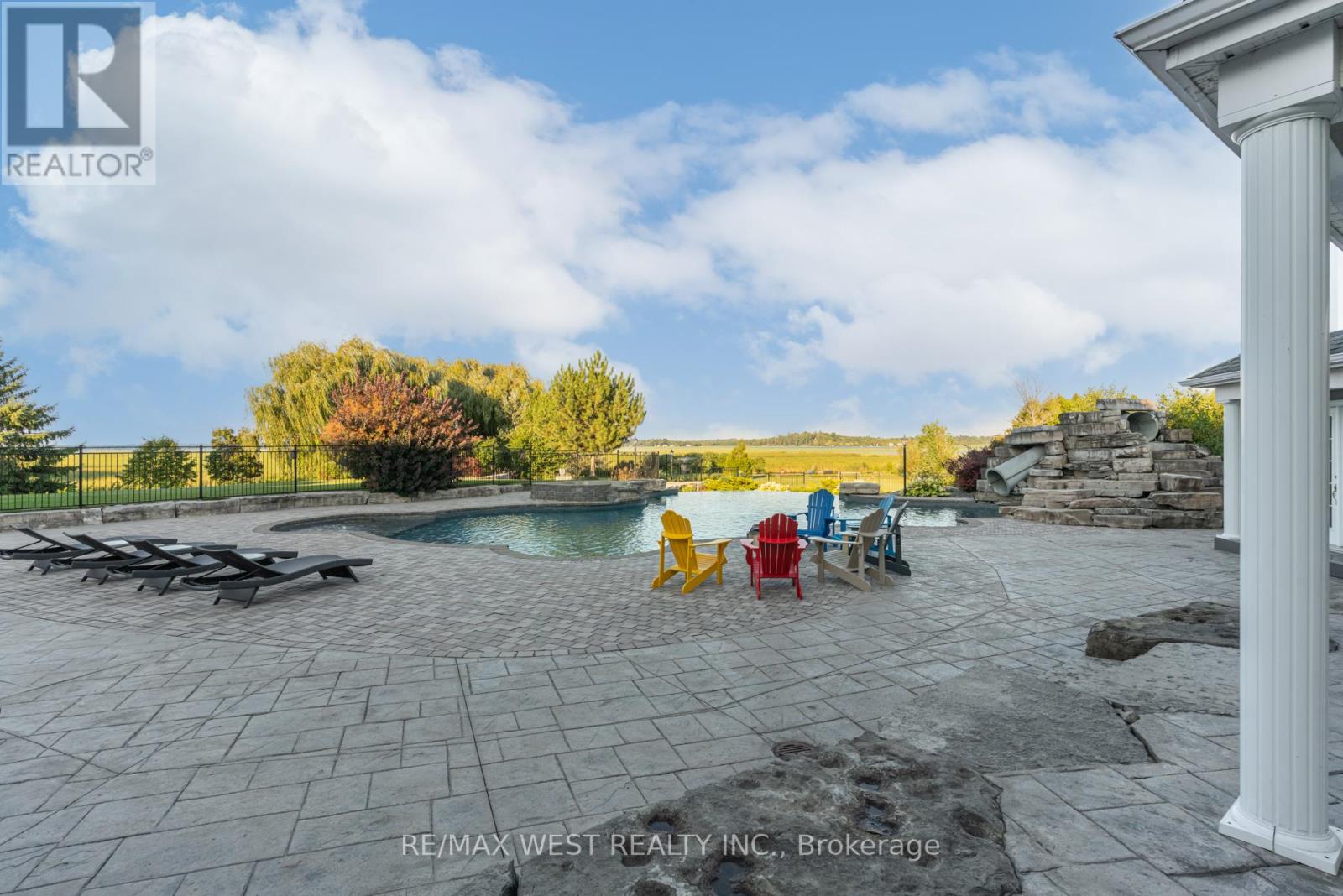 31 WISPI SHORE RD