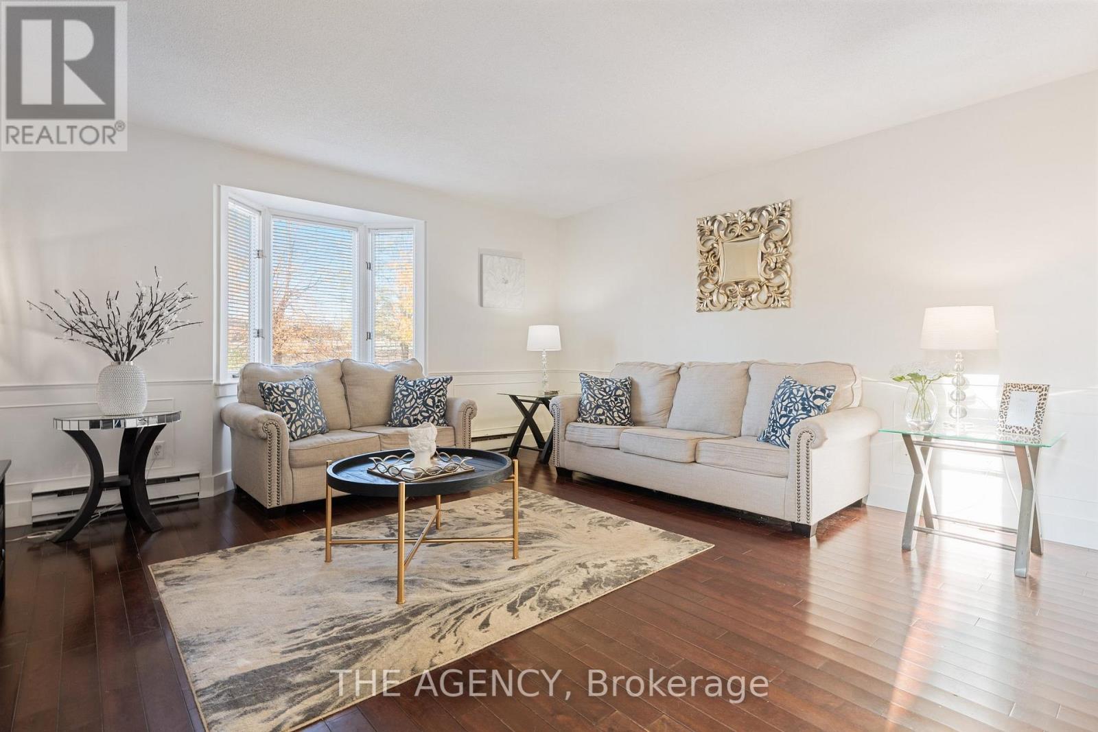 64 RIDGEWOOD DR