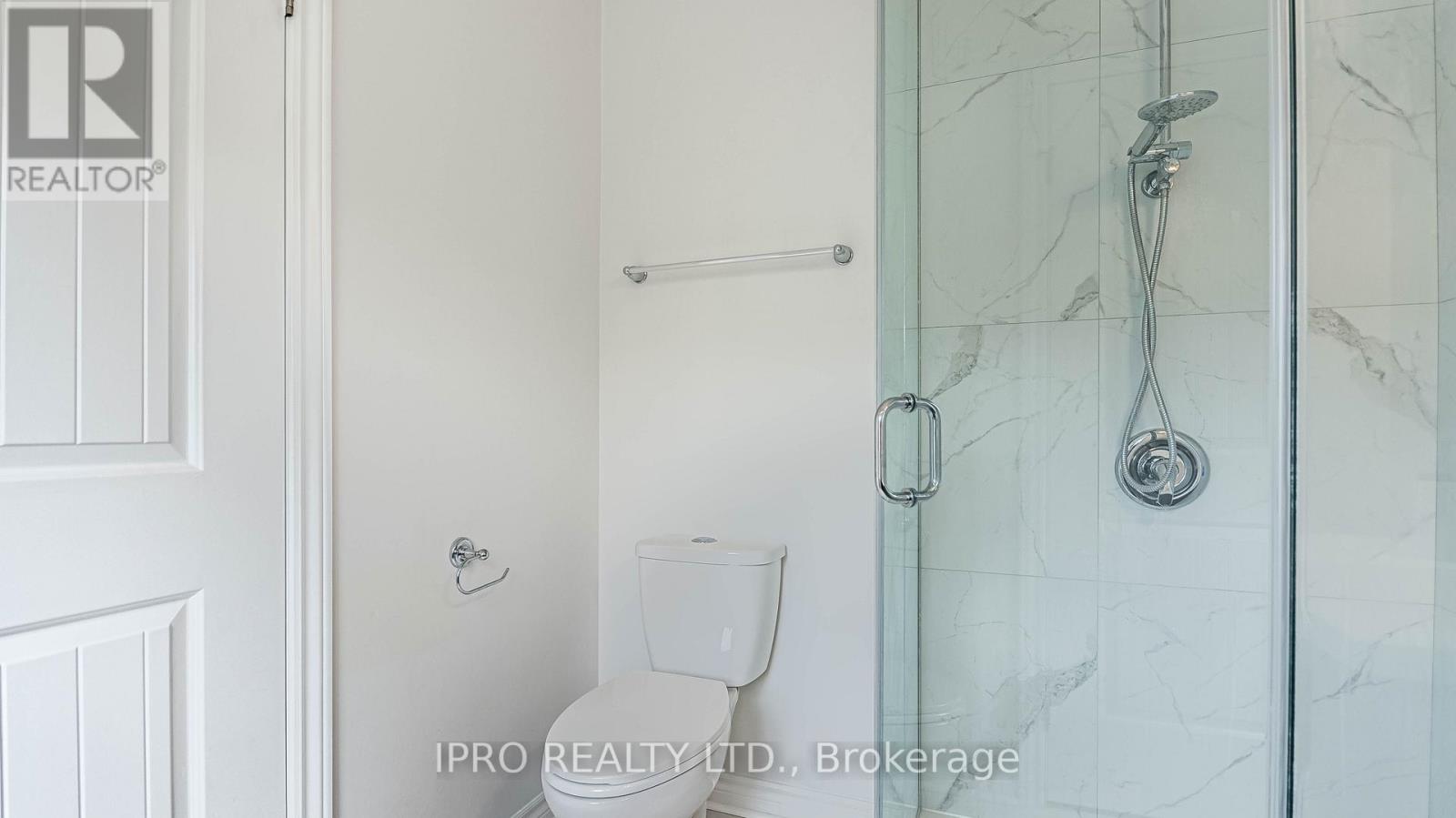 71 ARLINGTON CRES