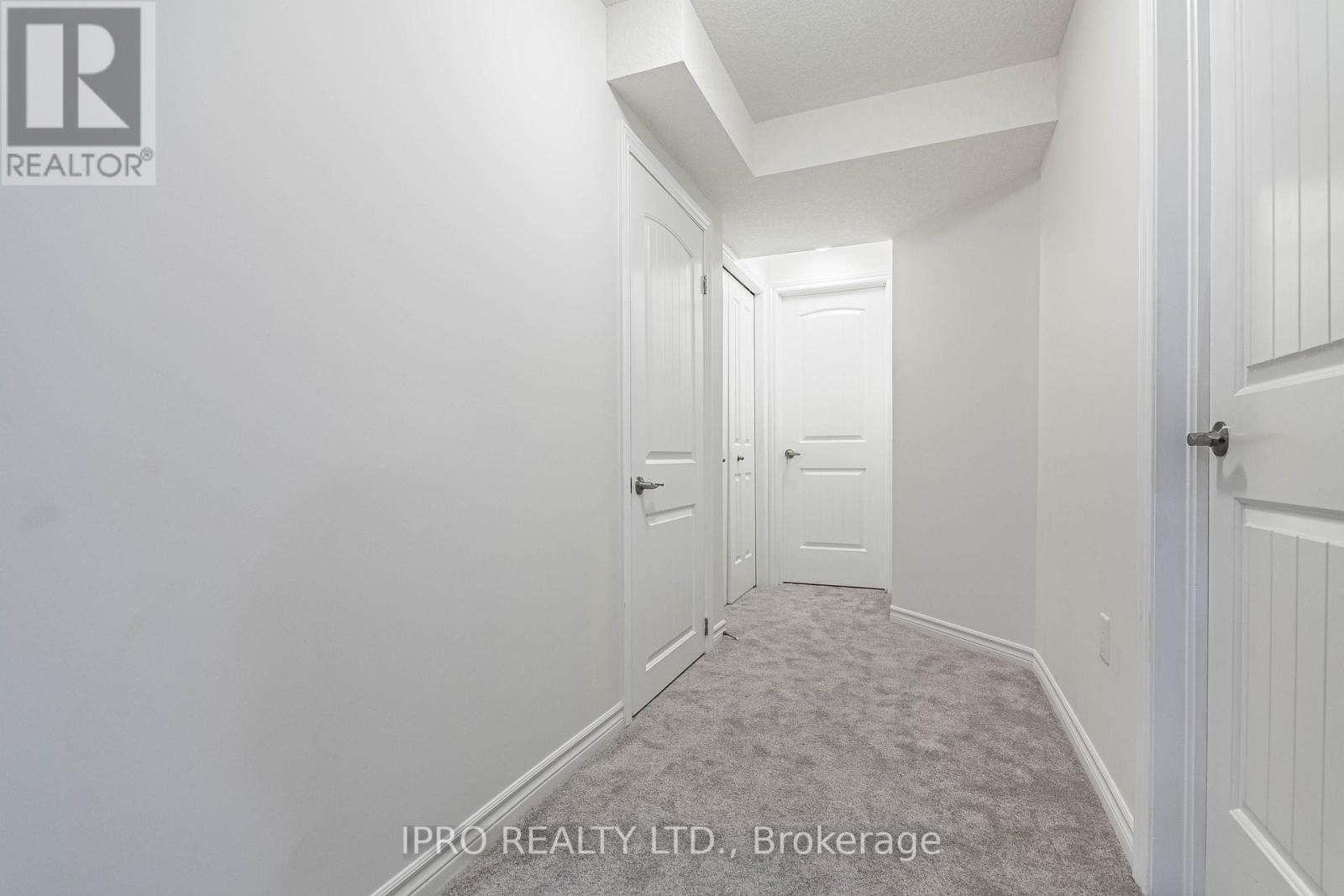 71 ARLINGTON CRES