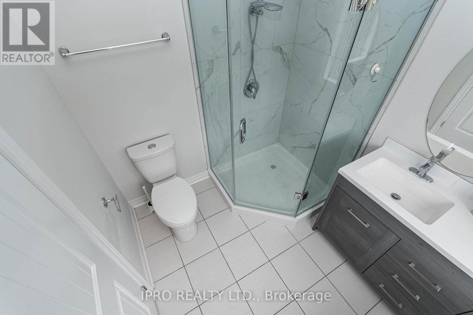 71 ARLINGTON CRES