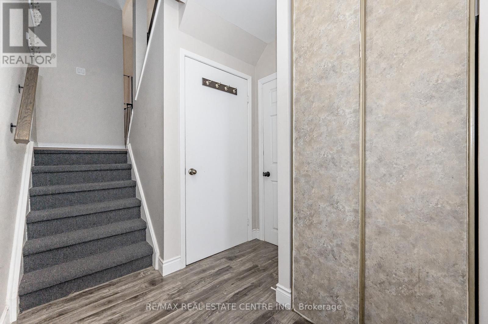 #72 -51 PAULANDER DR, #72