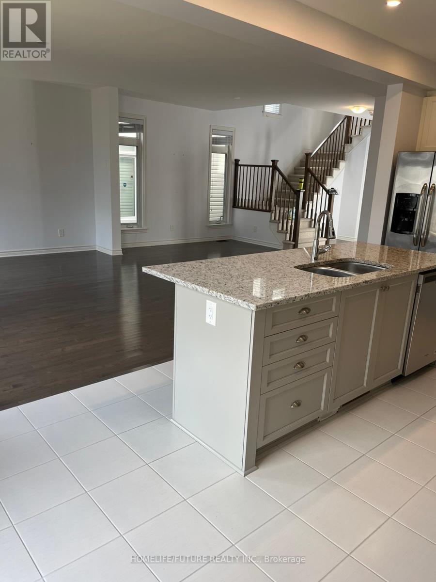 1052 WOODHAVEN DR