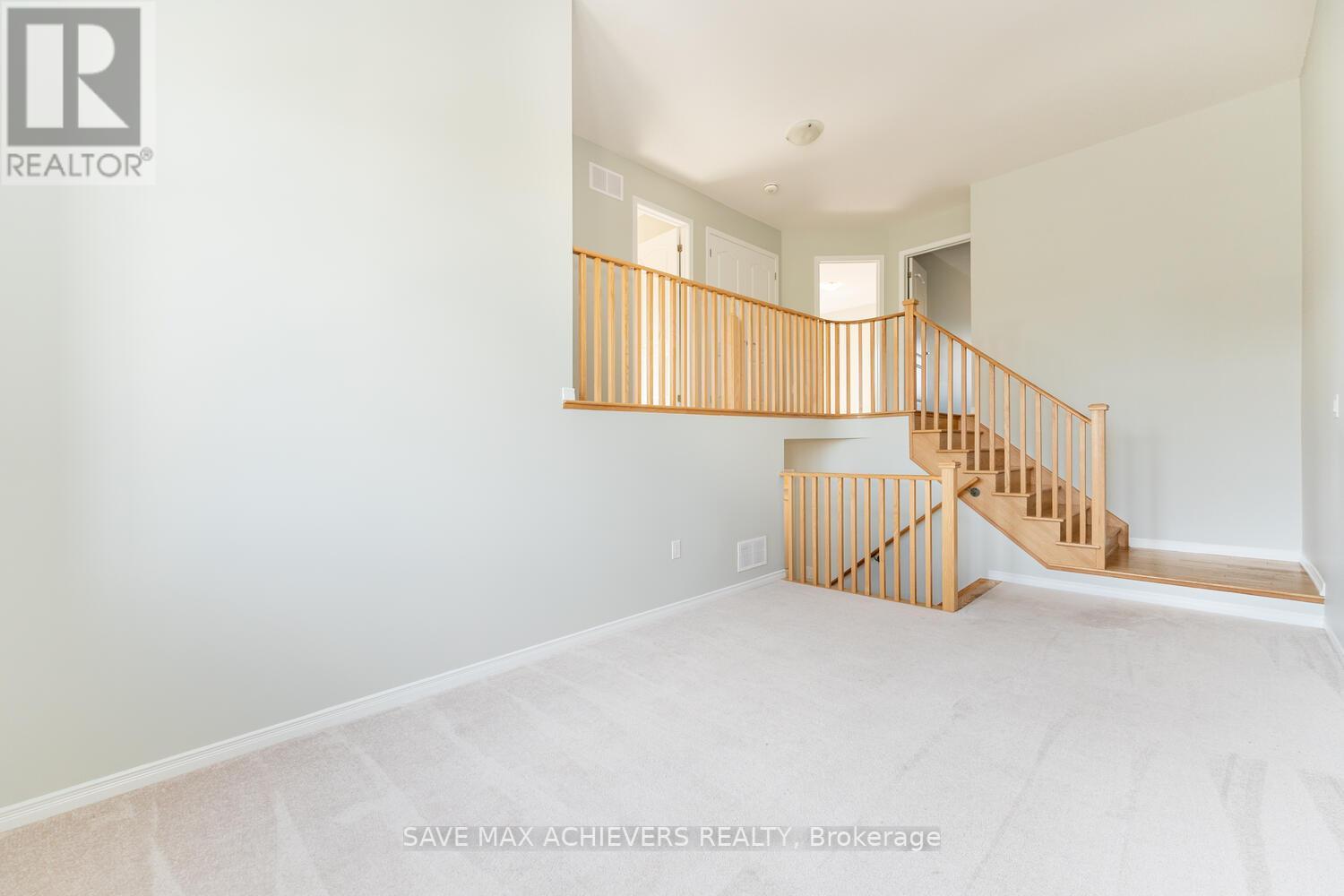 6 COOKE AVE