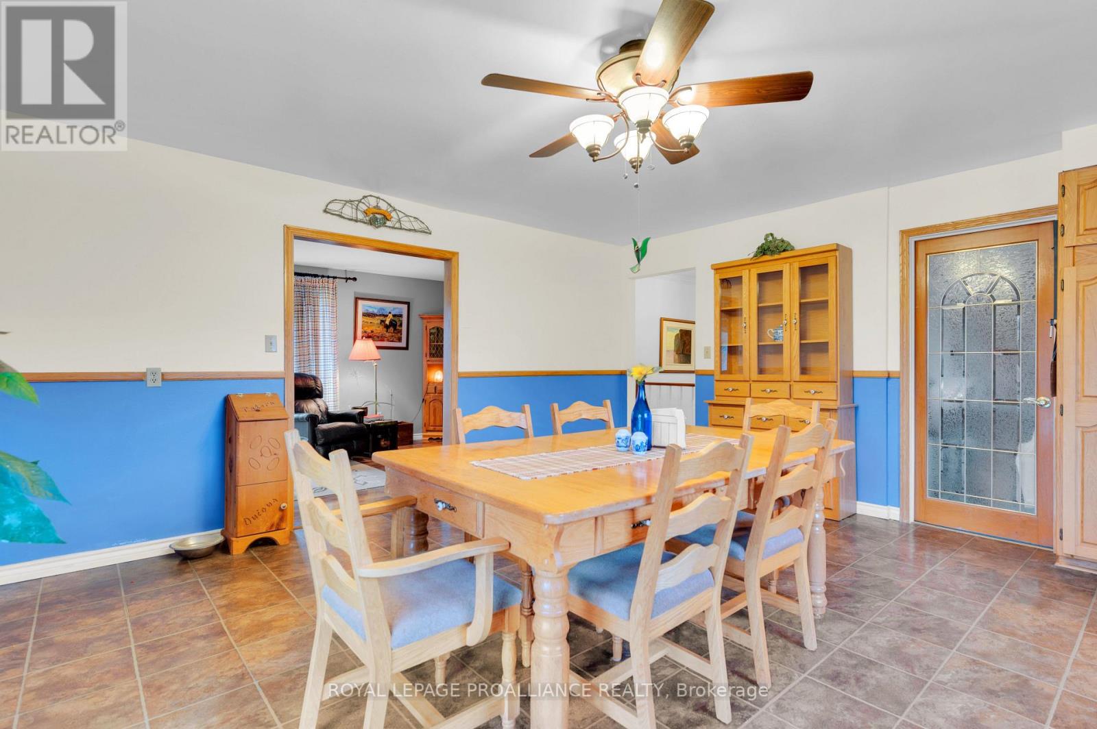 282 ROBINSON RD