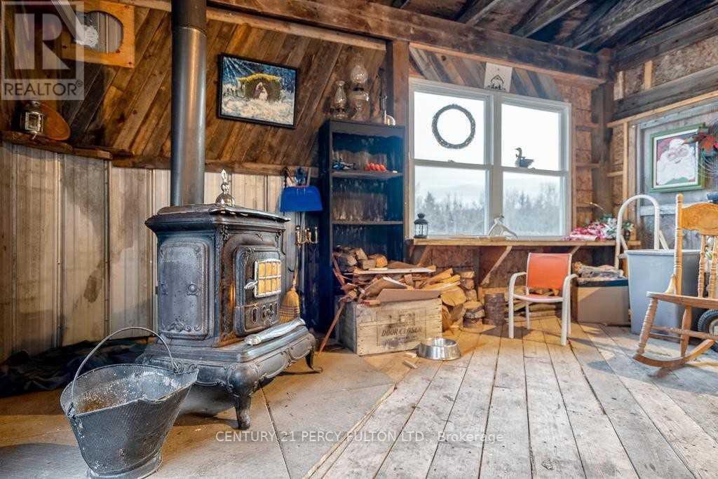 1471 PINEWOOD SCHOOL RD