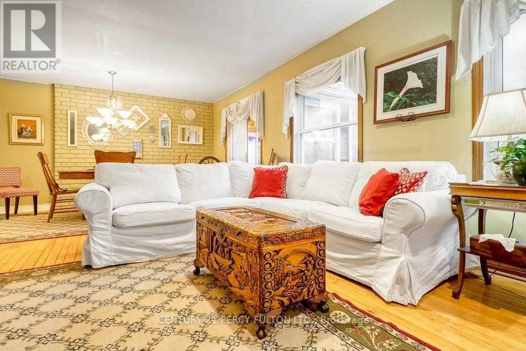 1471 PINEWOOD SCHOOL RD