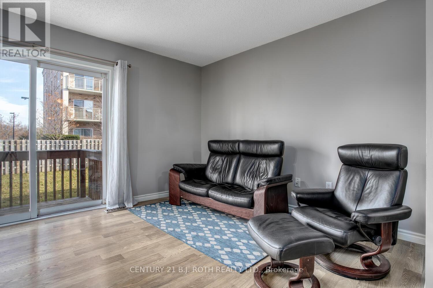 #88 -30 IMPERIAL RD S, #88