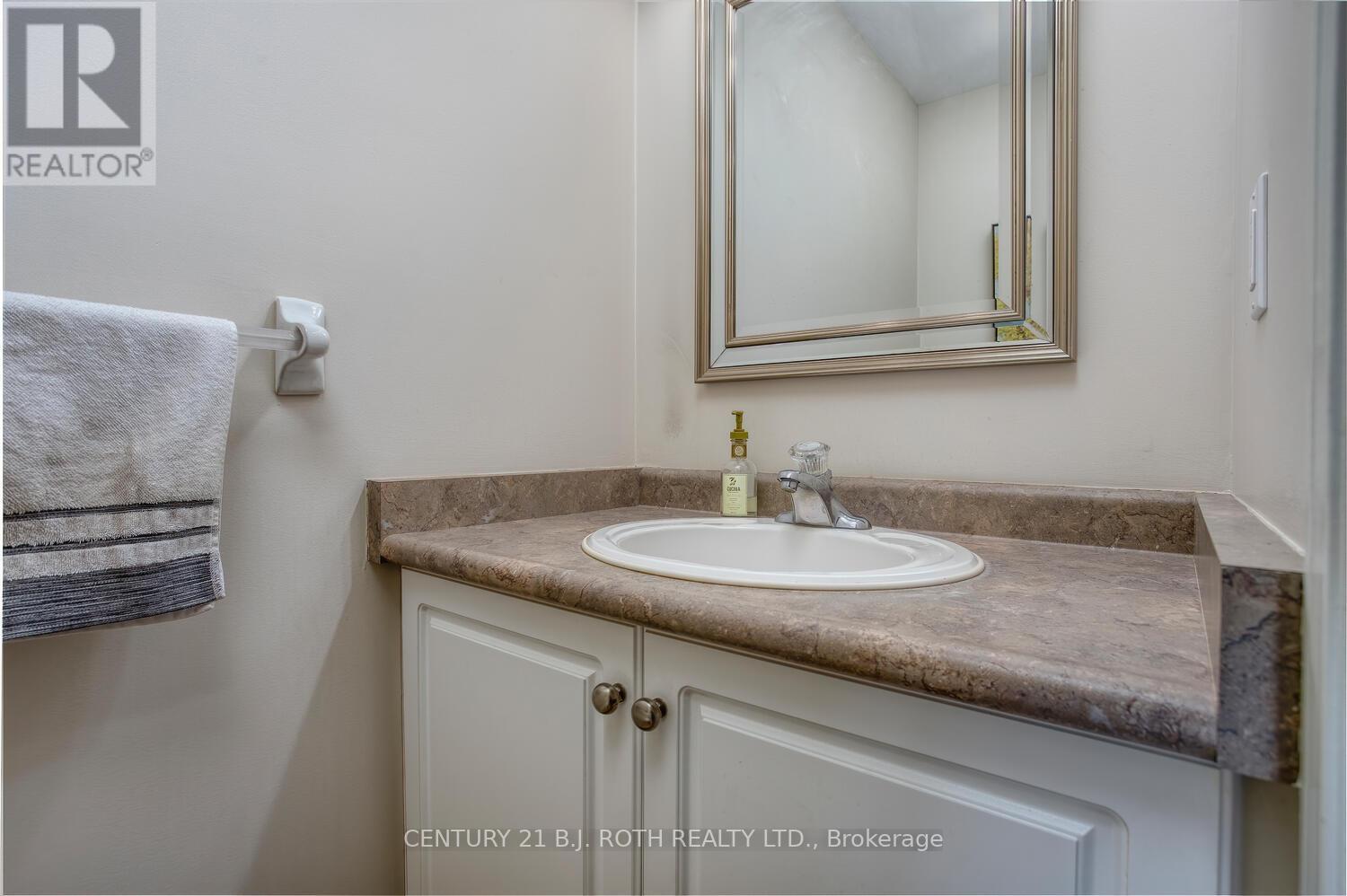 #88 -30 IMPERIAL RD S, #88