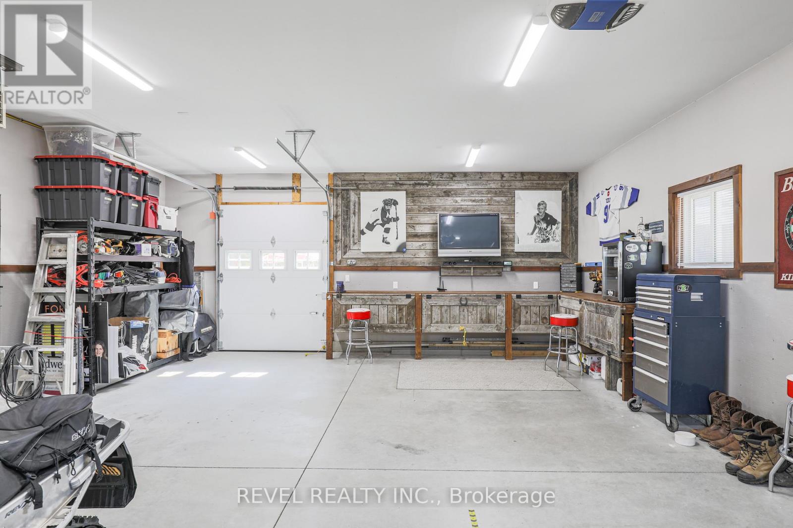 63 GLASSFORD RD