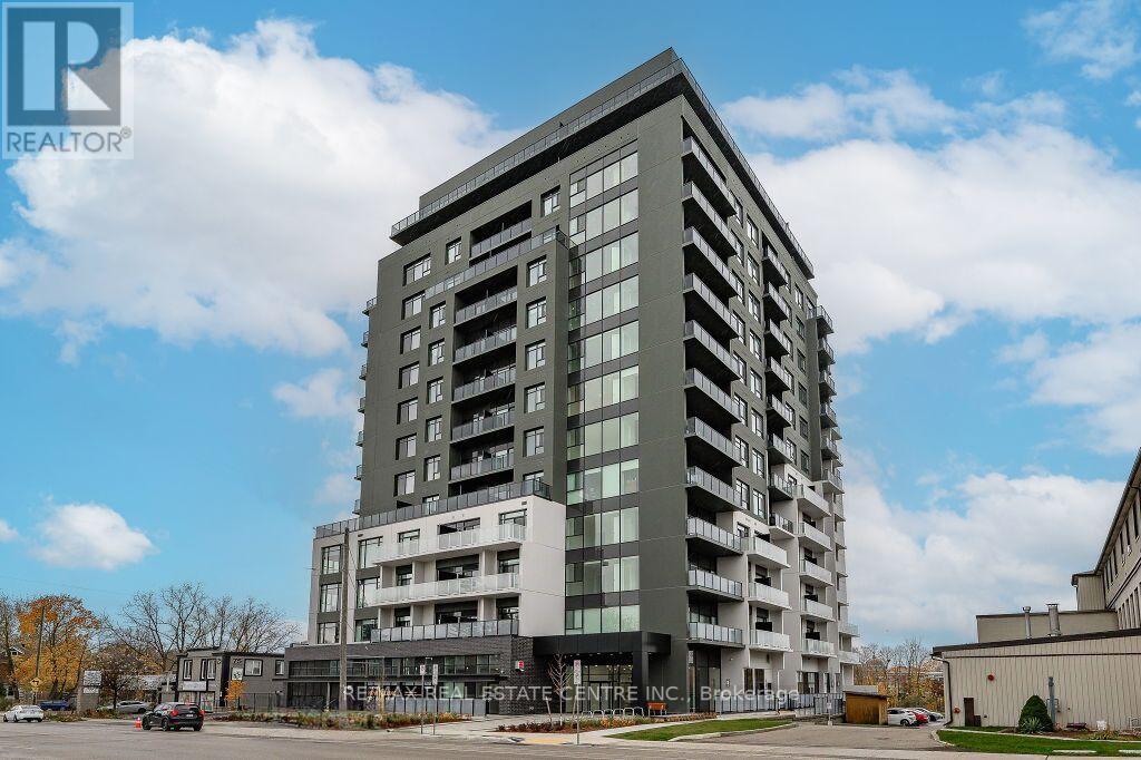 #203 -71 WYNDHAM ST S, #203