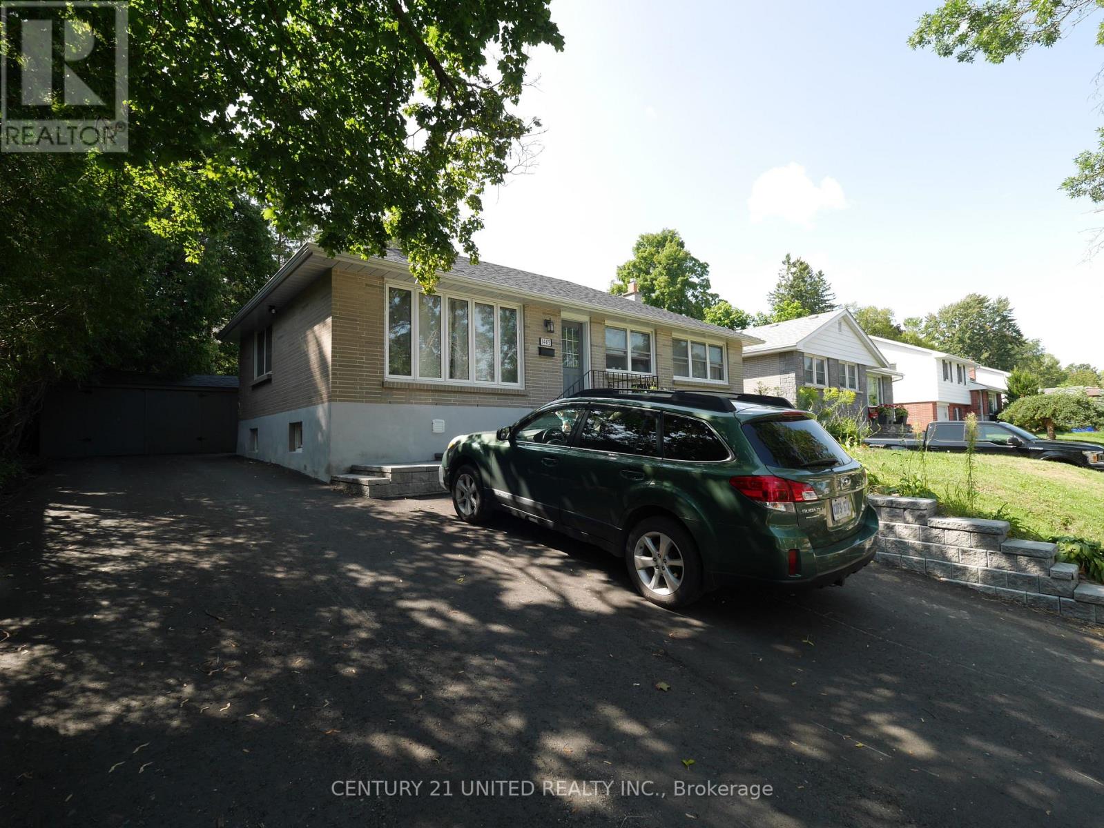 #LOWER -1465 WESTBROOK DR, #Lower
