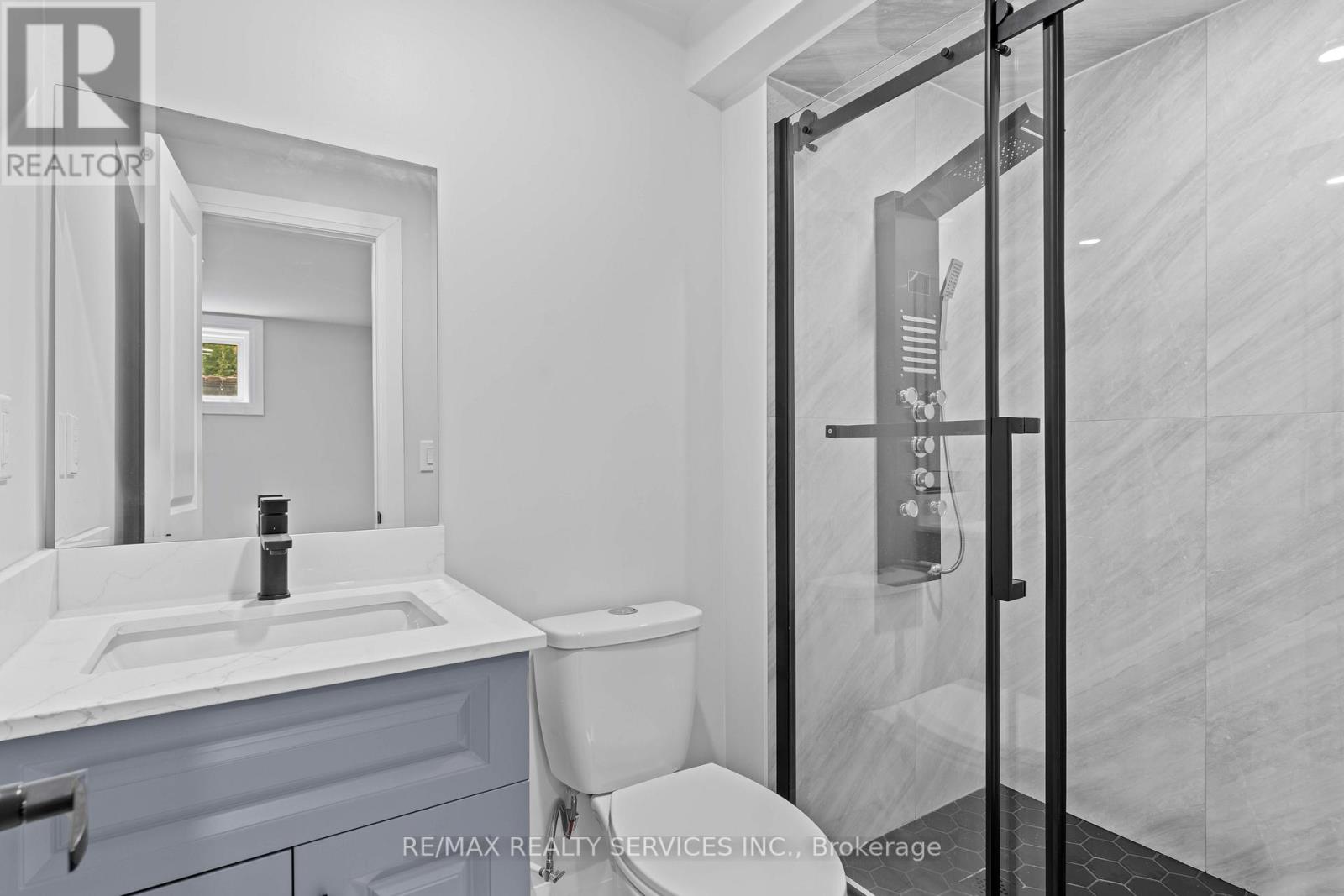 37 ALDER CRT