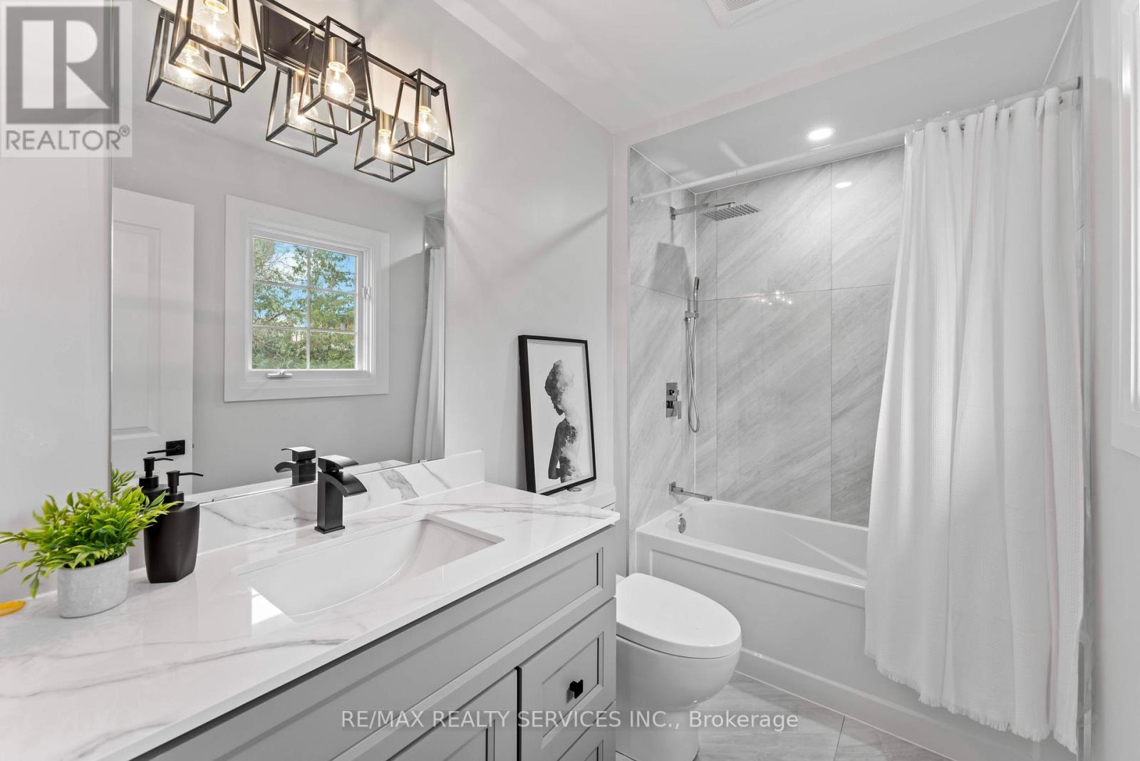 37 ALDER CRT