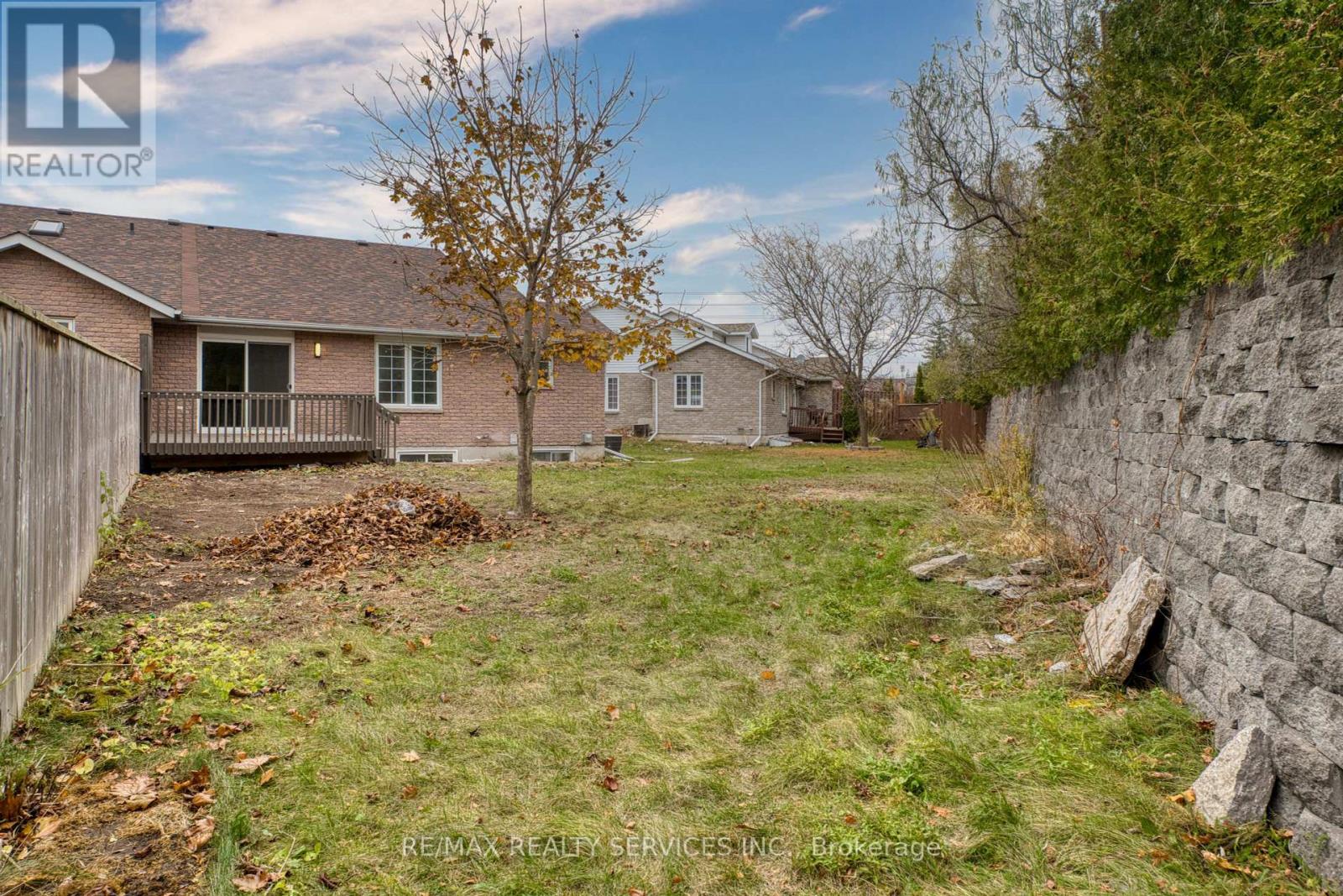 37 ALDER CRT